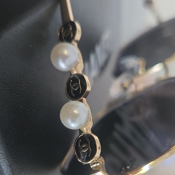 CHANEL Sunglasses  Gold  Frame Square - Picture 5 of 9